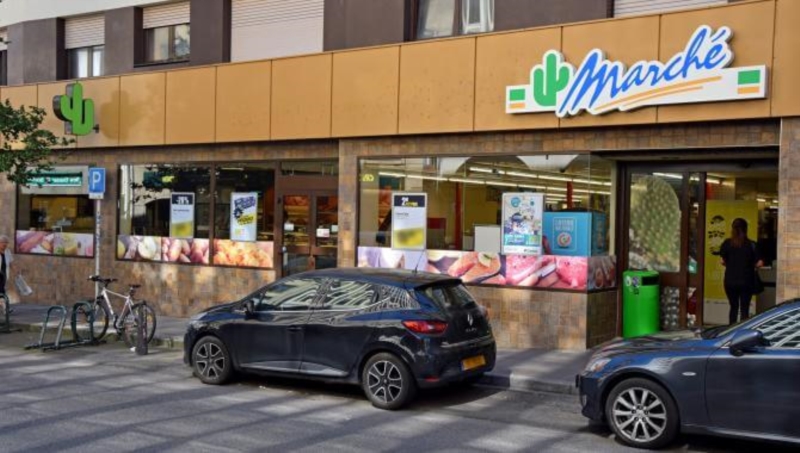 Image 1 : Supermarché à Luxembourg : Cactus